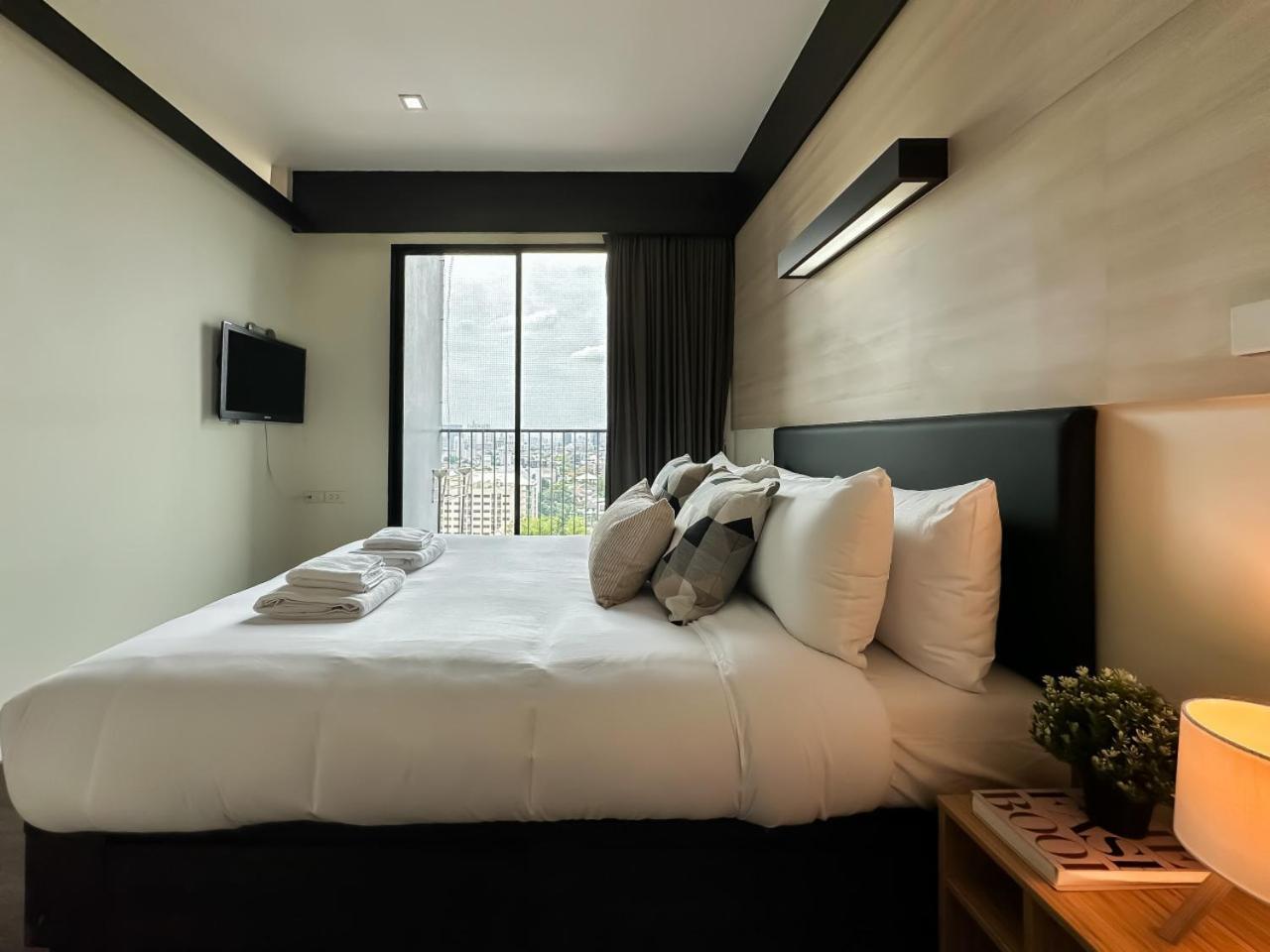 Apartment Transquil Modern 1br - Ultra Fast Wifi - Bts Ari Bangkok