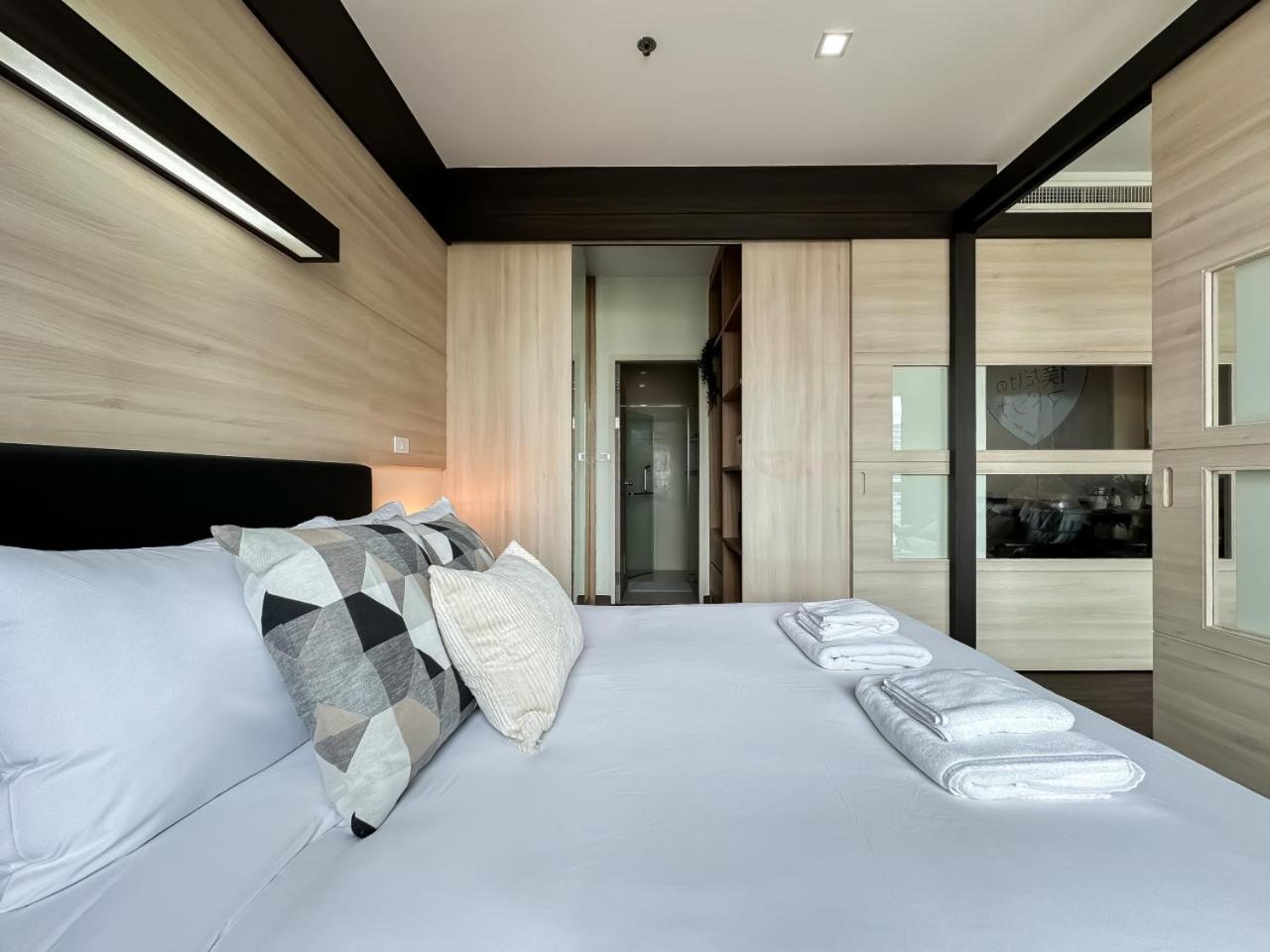 Transquil Modern 1br - Ultra Fast Wifi - Bts Ari Apartment *