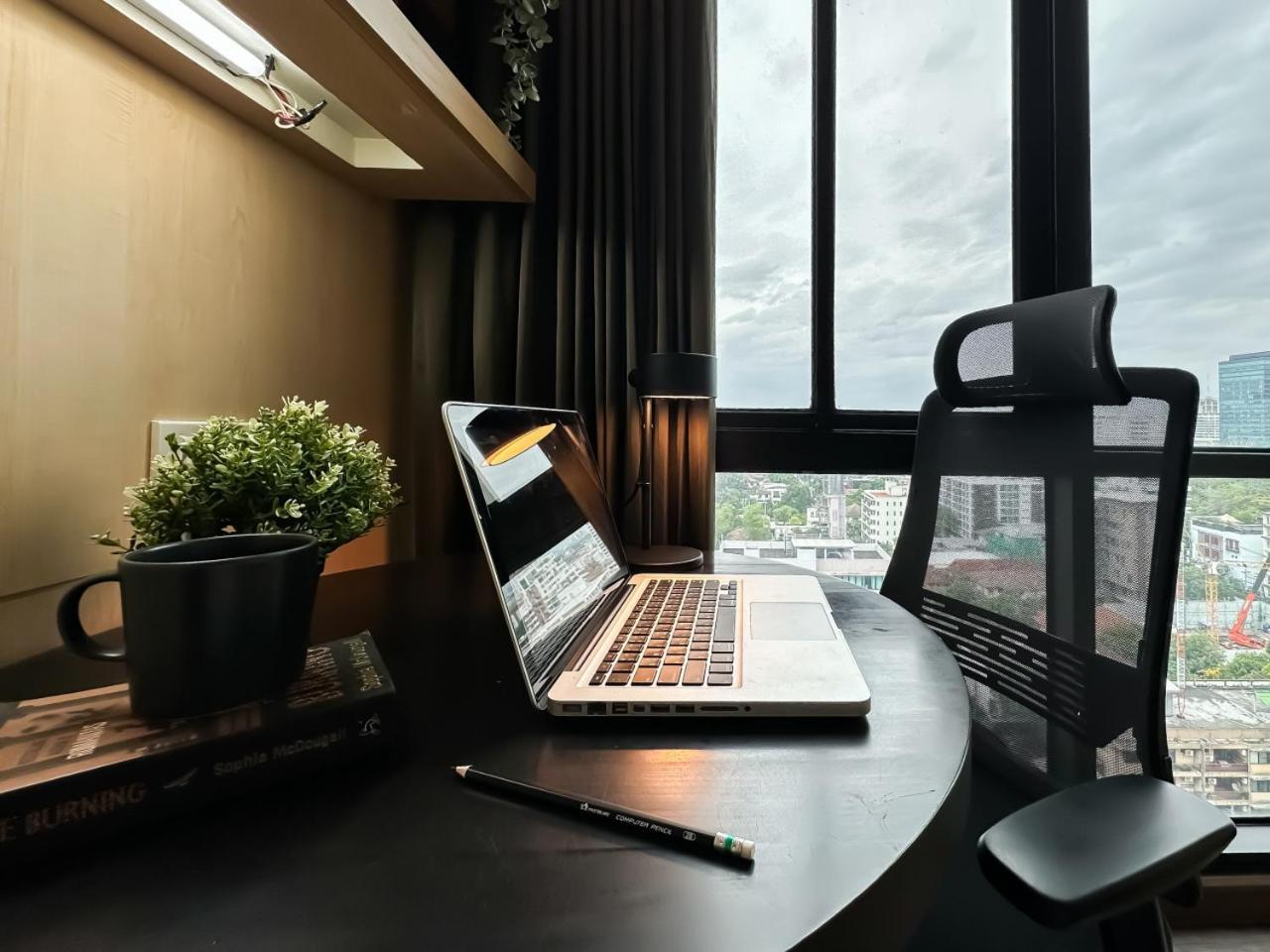 Transquil Modern 1br - Ultra Fast Wifi - Bts Ari * Bangkok